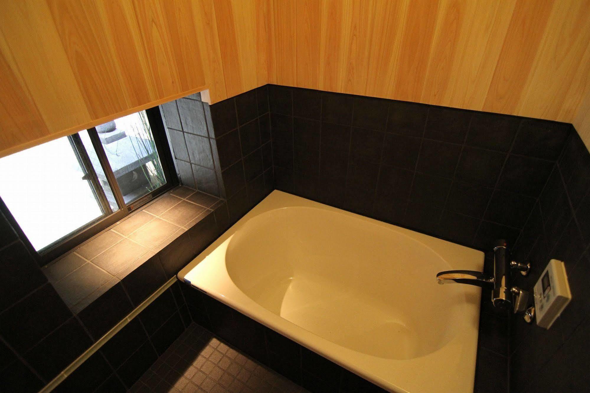 Shikokuan Machiya Inn 4*