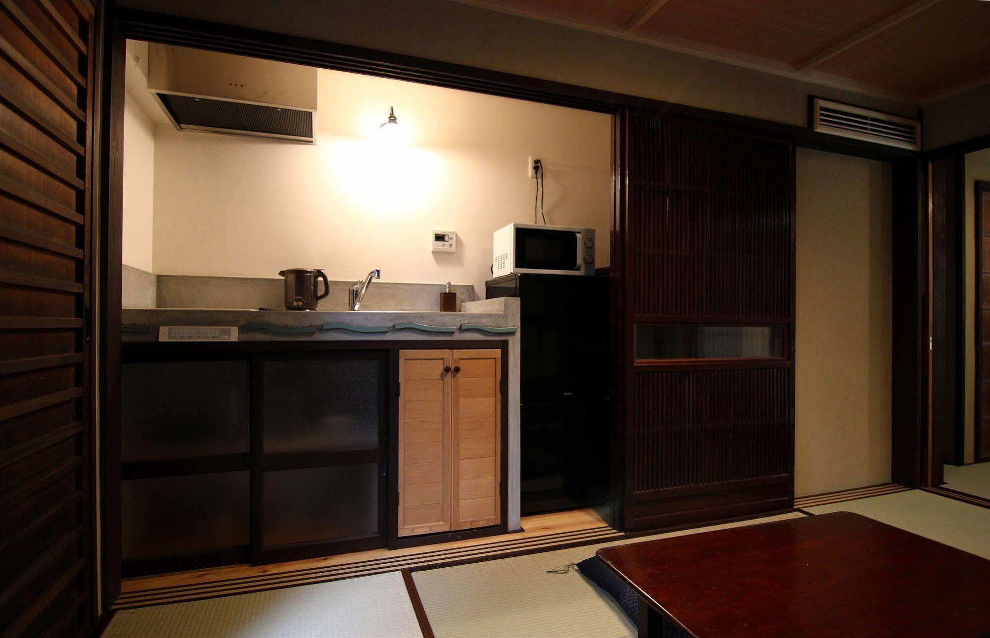 Shikokuan Machiya Inn Kyoto